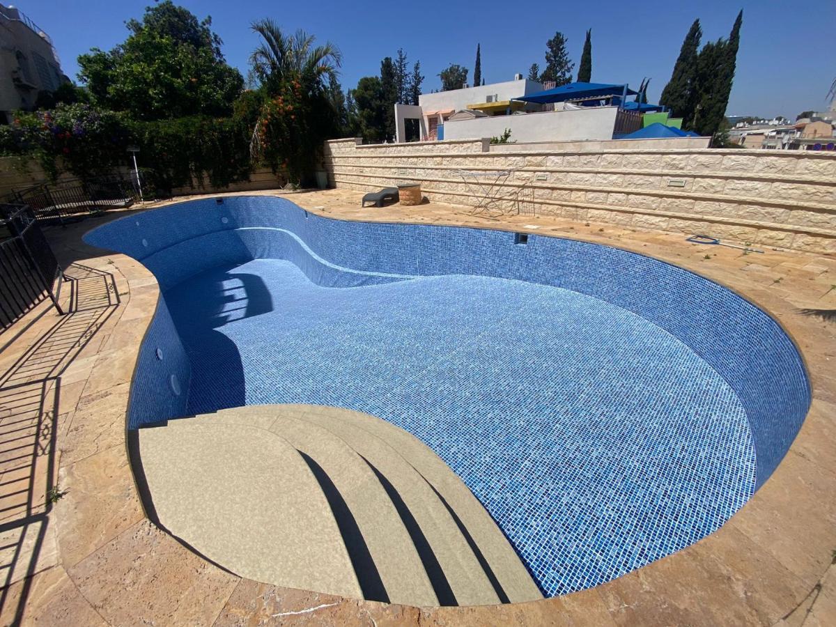 Grace Holon Villa & Pool Exterior photo